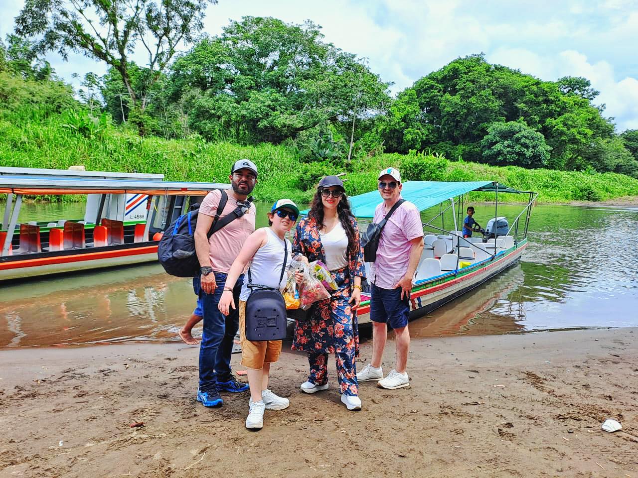 Tortuguero gallery 8